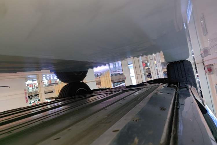 Used Buick E5 2023 Pioneer Edition Right Side Sill