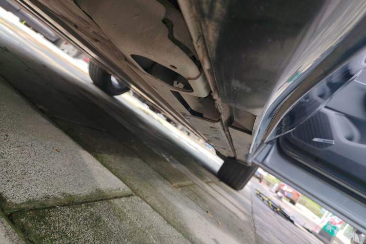 Used Buick E5 2023 Zhenxiang Standard Range Edition Right Side Sill