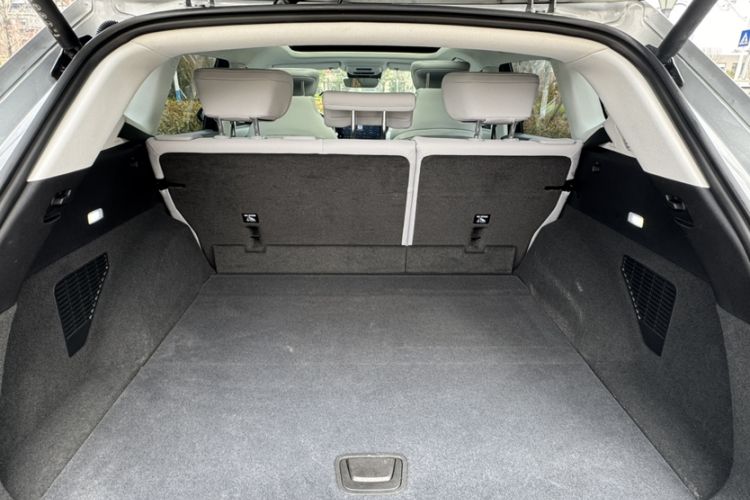Used Buick E5 2023 Zhenxiang Standard Range Edition Trunk