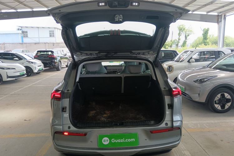 Used Buick E5 2023 Zhenxiang Standard Range Edition Trunk