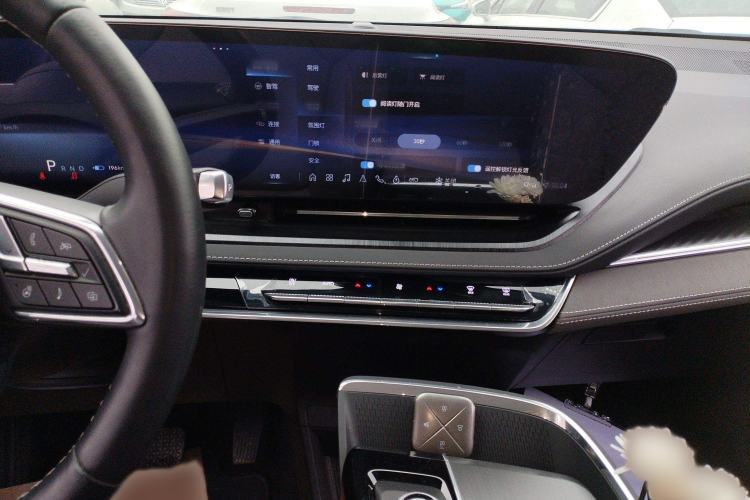 Used Buick E5 2023 Zhenxiang Standard Range Edition Audio And AC Panel