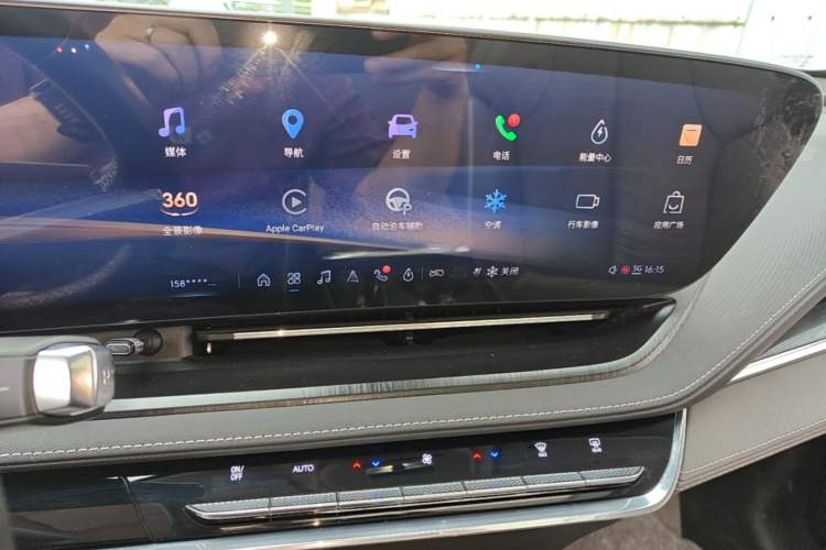 Used Buick E5 2023 Zhenxiang Standard Range Edition Audio And AC Panel