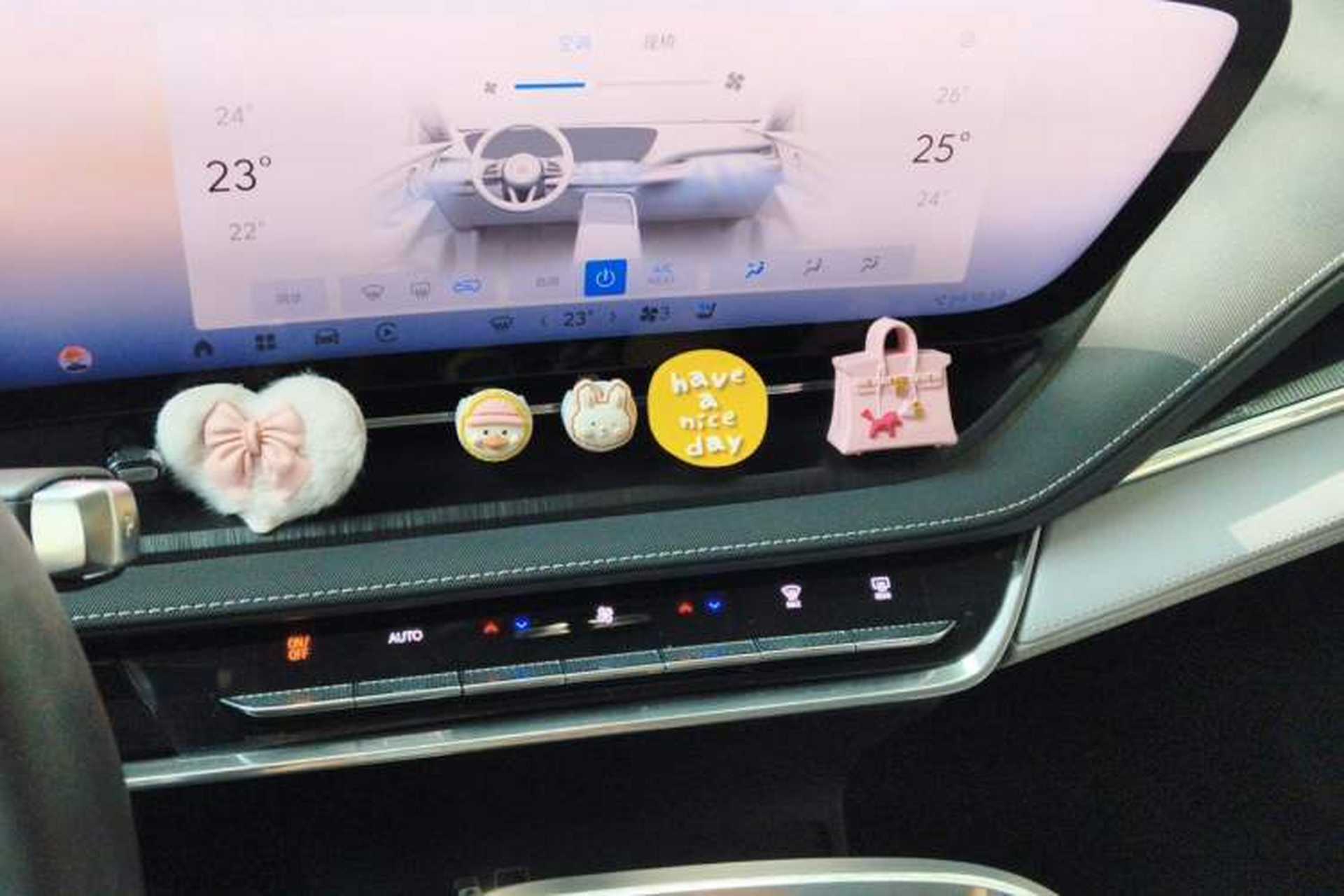 Used Buick E5 2023 Zhenxiang Standard Range Edition Audio And AC Panel