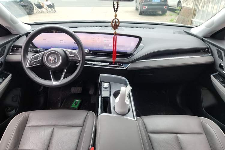 Used Buick E5 2023 Premium Long-Range Version Center Console