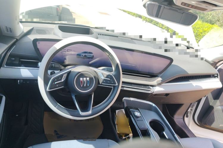 Used Buick E5 2023 Premium Long-Range Version Center Console