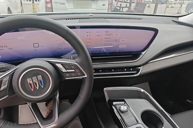 Used Buick E5 2023 Zhixiang Standard Range Edition Center Console