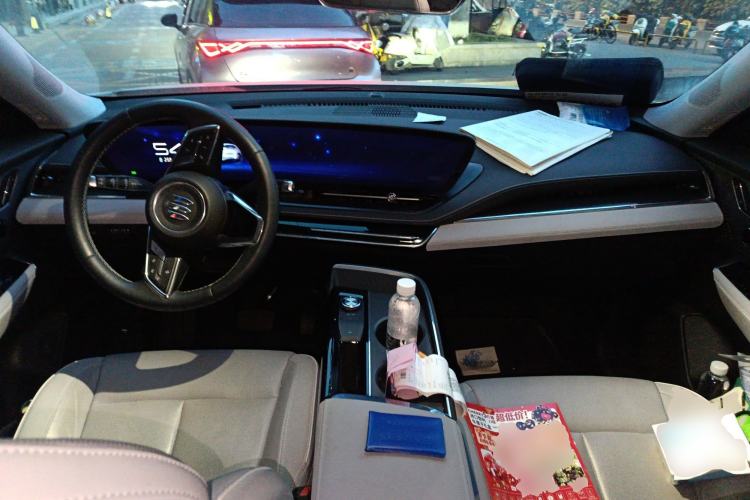 Used Buick E5 2023 Zhixiang Standard Range Edition Center Console