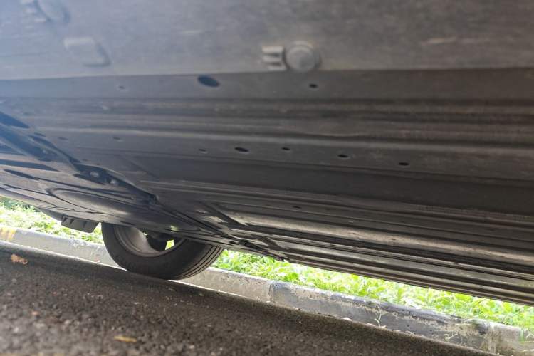 Used Buick E5 2023 Zhenxiang Standard Range Edition Chassis Front Left