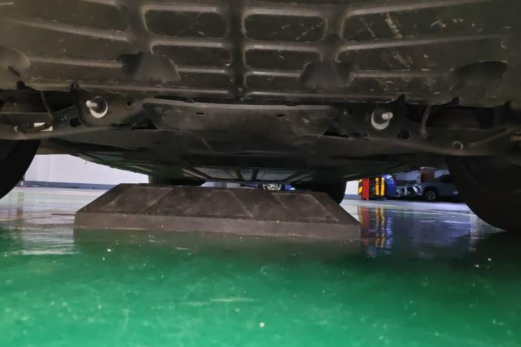 Used Buick E5 2023 Zhenxiang Standard Range Edition Chassis Rear