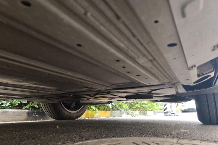 Used Buick E5 2023 Zhenxiang Standard Range Edition Chassis Rear Left