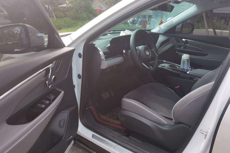 Used Buick E5 2023 Zhenxiang Standard Range Edition Driver Seat
