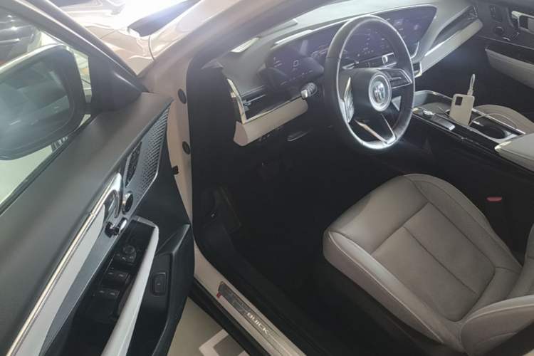 Used Buick E5 2023 Premium Long-Range Version Driver Seat