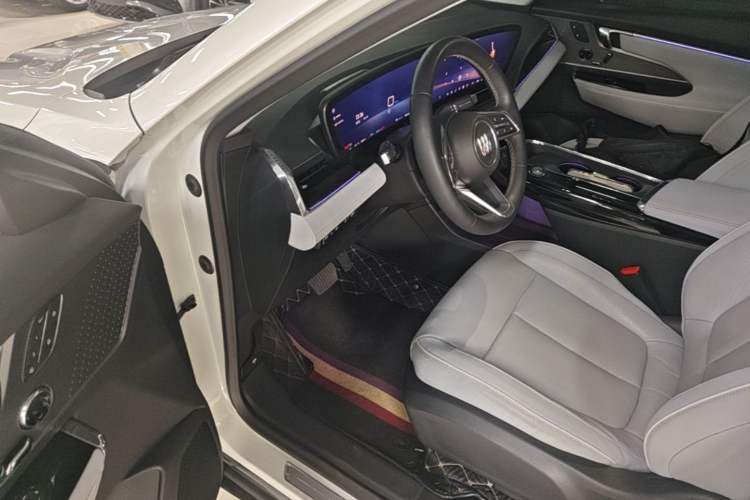Used Buick E5 2023 Zhenxiang Standard Range Edition Driver Seat