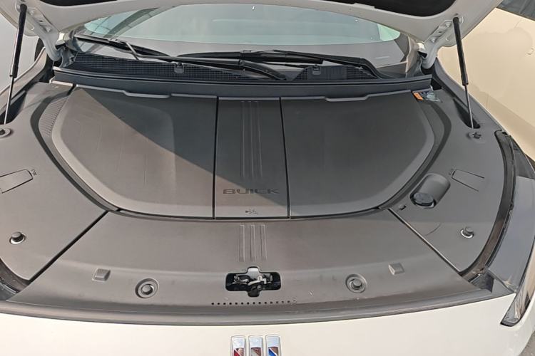 Used Buick E5 2023 Zhixiang Standard Range Edition Engine Bay