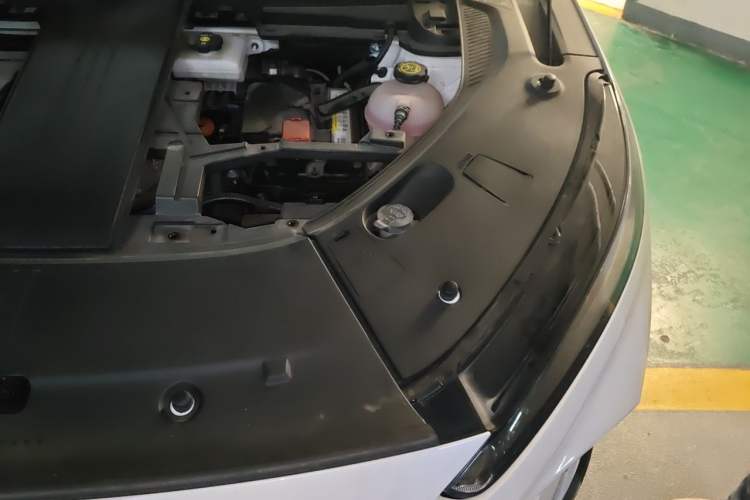 Used Buick E5 2023 Zhenxiang Standard Range Edition Engine Bay Left