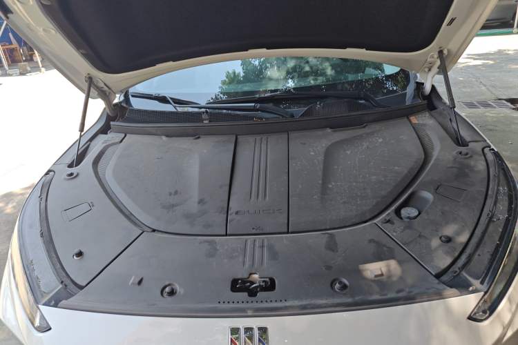 Used Buick E5 2023 Zhenxiang Standard Range Edition Engine Bay