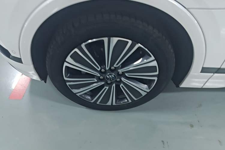 Used Buick E5 2023 Zhenxiang Standard Range Edition Exterior 4