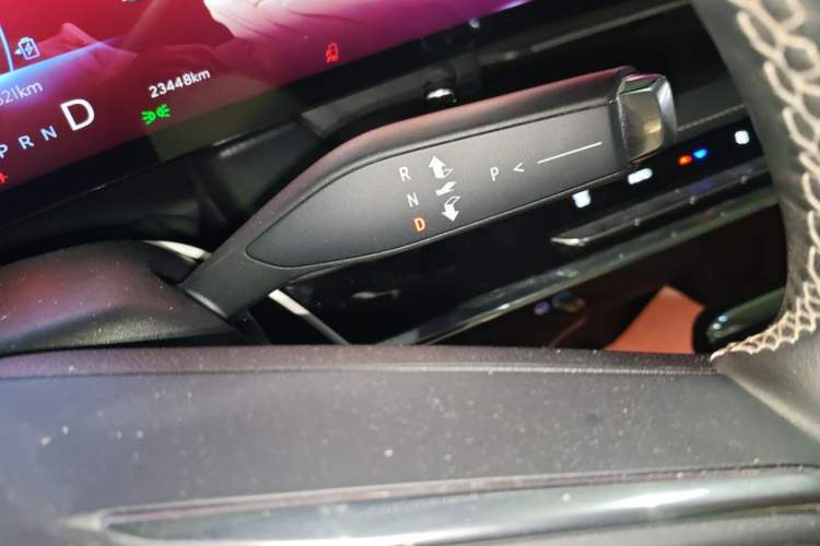 Used Buick E5 2023 Zhenxiang Standard Range Edition Gear Lever