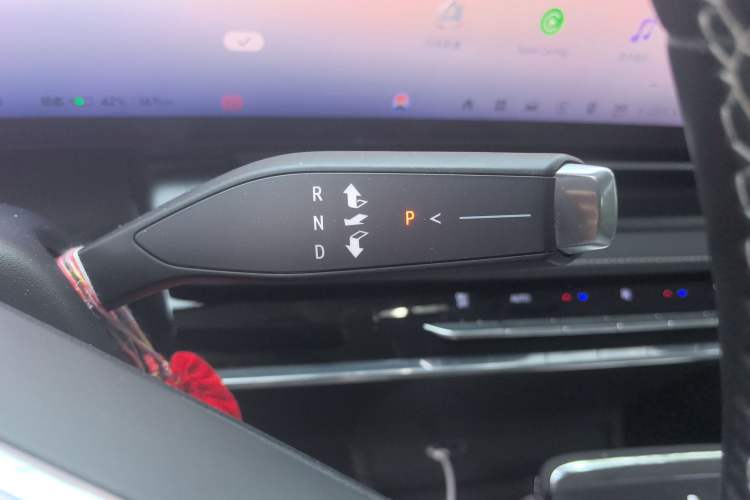Used Buick E5 2023 Zhenxiang Standard Range Edition Gear Lever