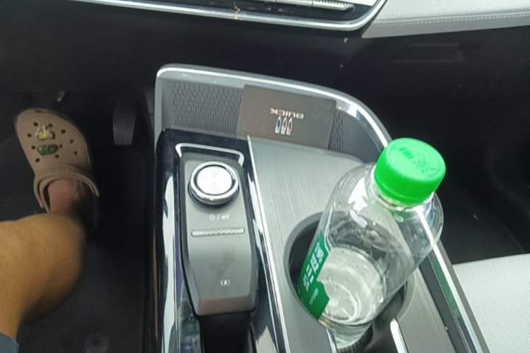 Used Buick E5 2023 Zhenxiang Standard Range Edition Gear Lever