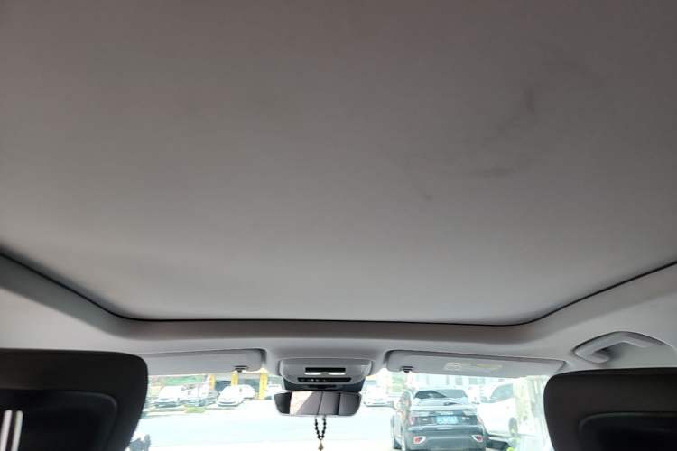 Used Buick E5 2023 Premium Long-Range Version Headliner