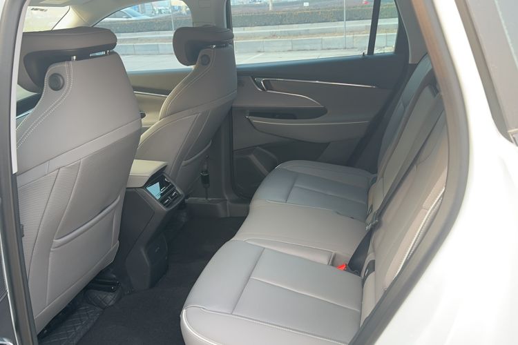 Used Buick E5 2023 Zhenxiang Standard Range Edition Interior 1