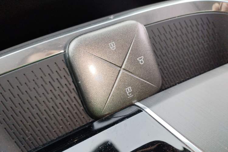 Used Buick E5 2023 Zhenxiang Standard Range Edition Interior 1
