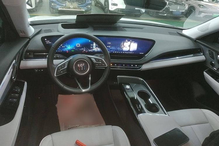 Used Buick E5 2023 Zhenxiang Standard Range Edition Interior 2