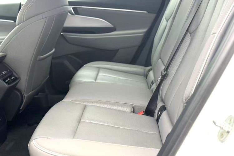 Used Buick E5 2023 Zhenxiang Standard Range Edition Interior 3