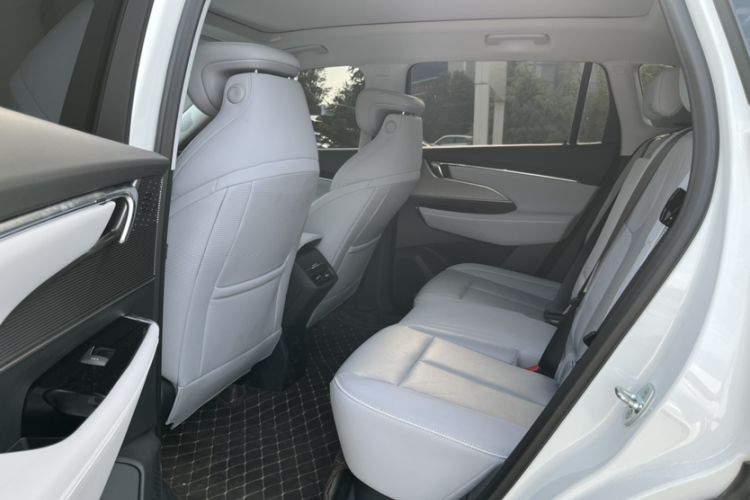 Used Buick E5 2023 Zhenxiang Standard Range Edition Interior 8