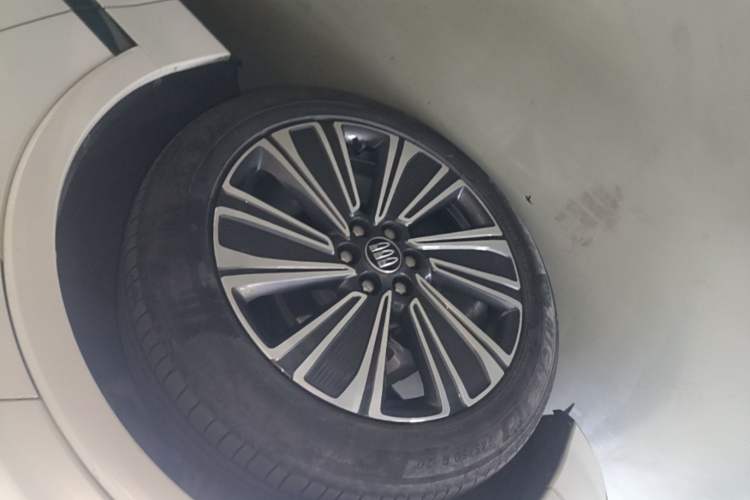 Used Buick E5 2023 Premium Long-Range Version Left Front Wheel Hub