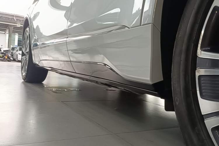 Used Buick E5 2023 Zhenxiang Standard Range Edition Left Side Sill