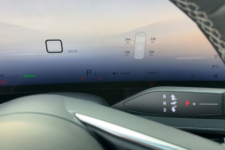 Used Buick E5 2023 Zhenxiang Standard Range Edition Odometer Close Up