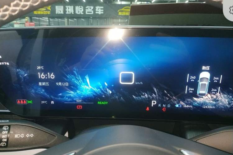Used Buick E5 2023 Zhenxiang Standard Range Edition Odometer Close Up