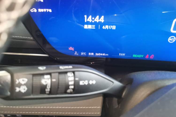 Used Buick E5 2023 Zhenxiang Standard Range Edition Odometer Close Up