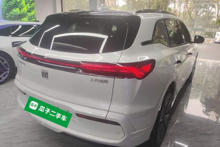 Used Buick E5 2023 Zhenxiang Standard Range Edition Rear Right 45 Deg