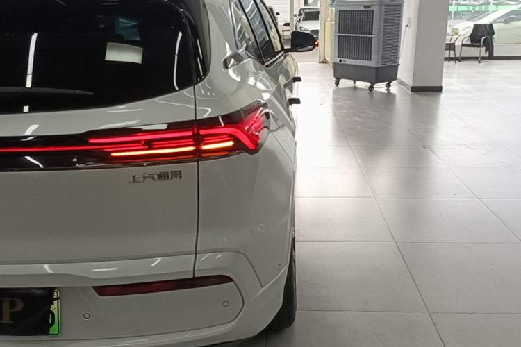 Used Buick E5 2023 Zhenxiang Standard Range Edition Right Rear Taillight