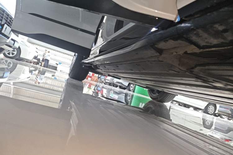 Used Buick E5 2023 Zhenxiang Standard Range Edition Right Side Sill