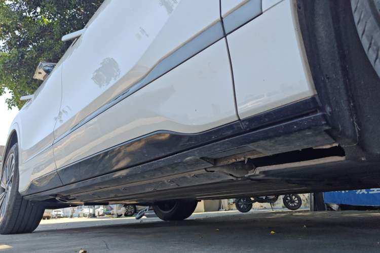 Used Buick E5 2023 Zhenxiang Standard Range Edition Right Side Sill