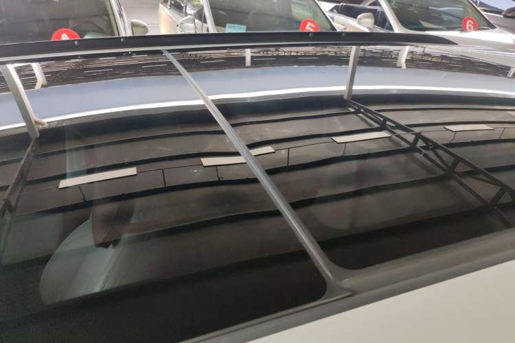 Used Buick E5 2023 Zhenxiang Standard Range Edition Roof