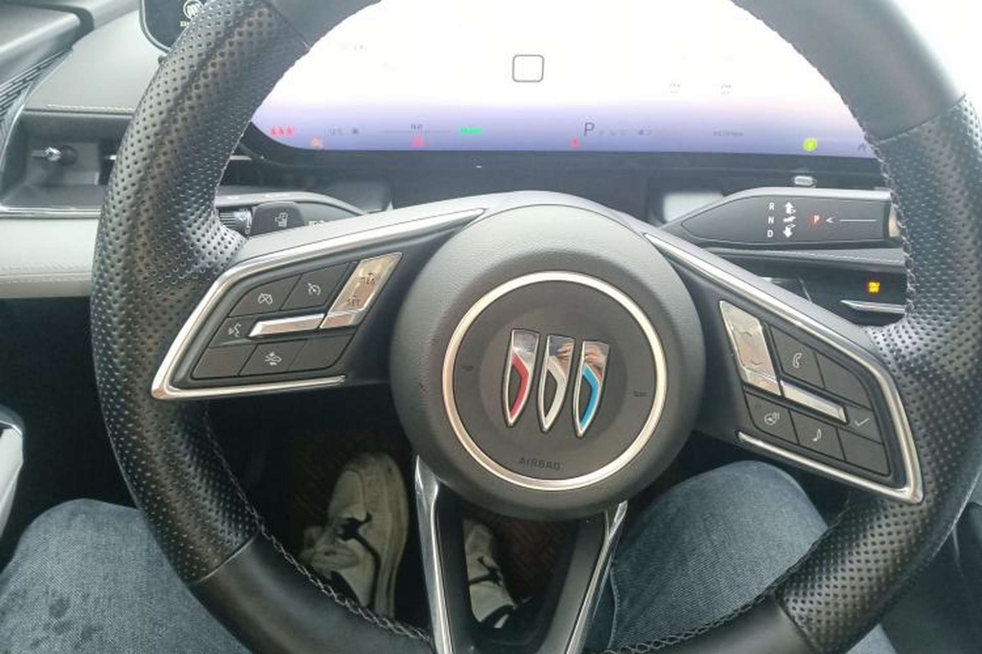 Used Buick E5 2023 Zhenxiang Standard Range Edition Steering Wheel