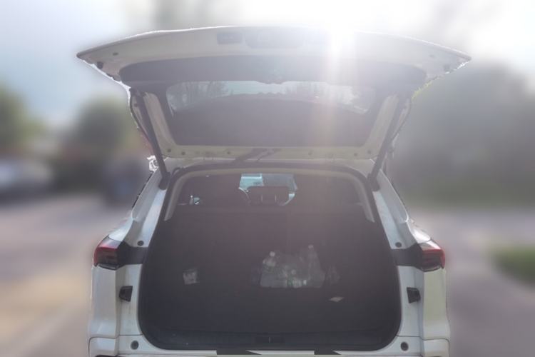Used Buick E5 2023 Zhenxiang Standard Range Edition Trunk