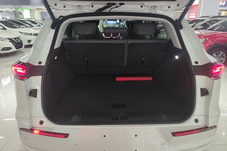 Used Buick E5 2023 Zhenxiang Standard Range Edition Trunk