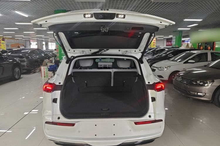 Used Buick E5 2023 Zhenxiang Standard Range Edition Trunk