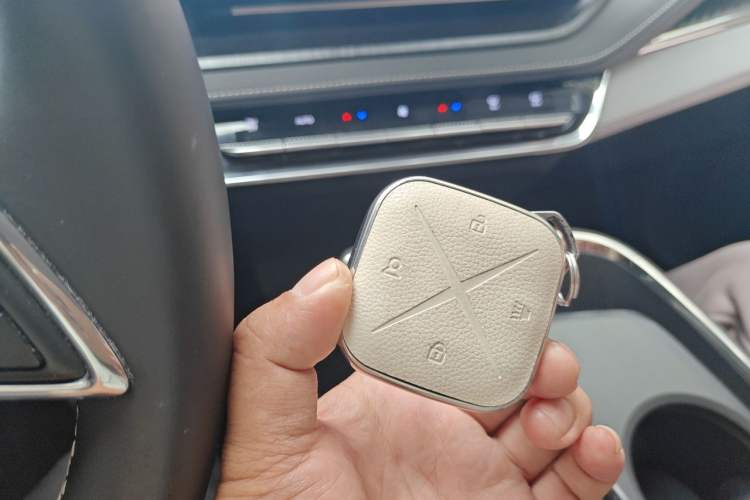 Used Buick E5 2023 Zhenxiang Standard Range Edition Vehicle Key