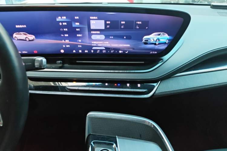 Used Buick E5 2024 Premium Standard-Range Audiovisual Edition Audio And AC Panel