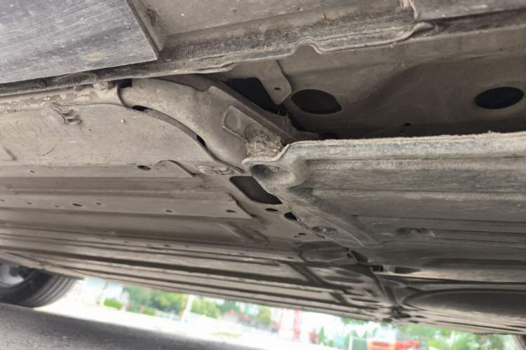 Used Buick E5 2024 Premium Standard-Range Audiovisual Edition Chassis Front Right