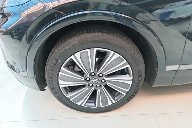 Used Buick E5 2024 Premium Standard-Range Audiovisual Edition Left Front Wheel Hub