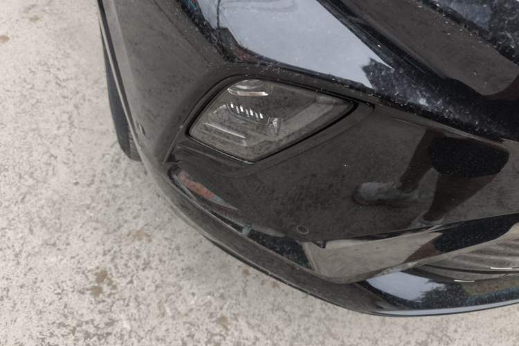 Used Buick E5 2024 Premium Standard-Range Audiovisual Edition Right Front Headlight