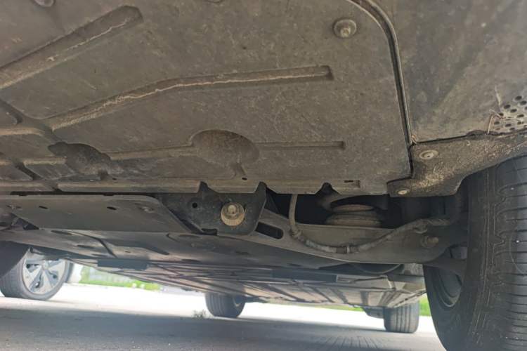 Used Buick E5 2024 Pioneer Pro Edition Chassis Rear Right